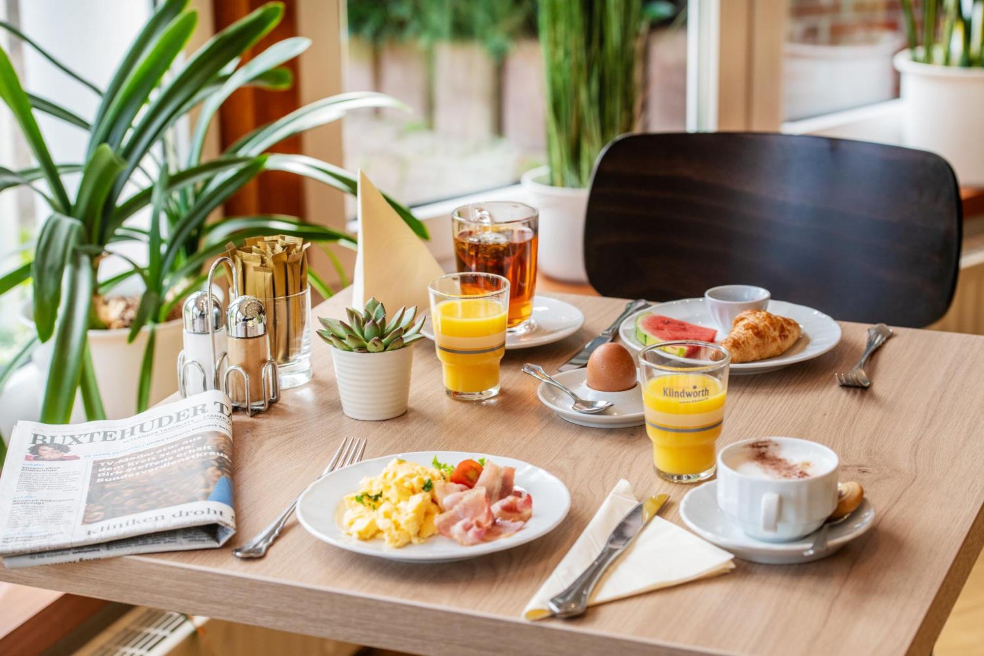 Landhotel Zur Eiche Buxtehude Exteriör bild
