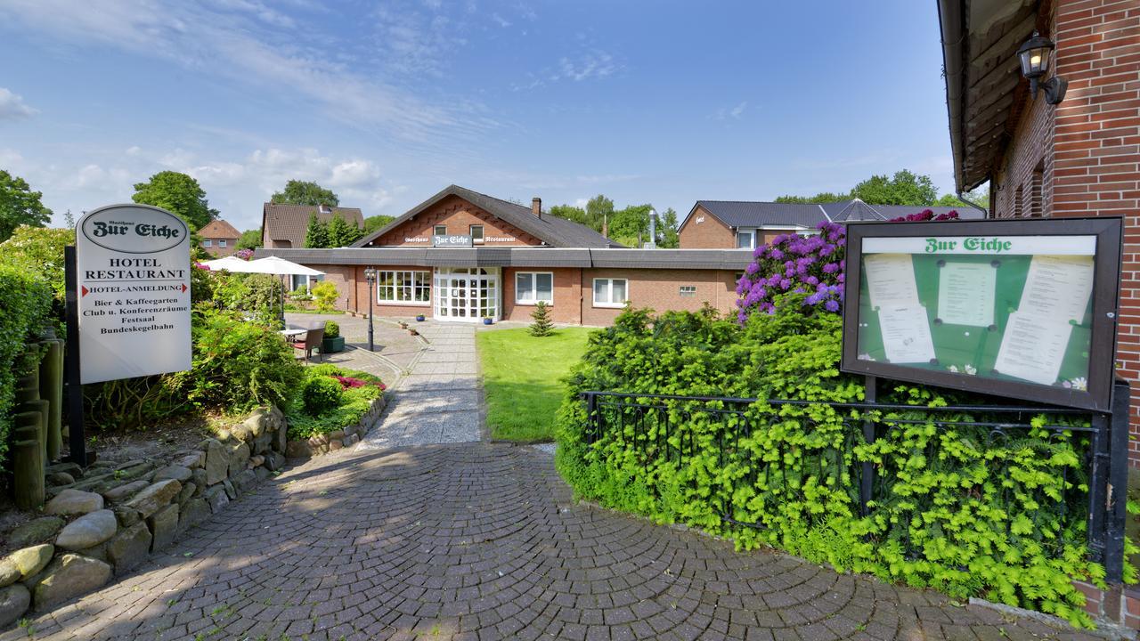 Landhotel Zur Eiche Buxtehude Exteriör bild