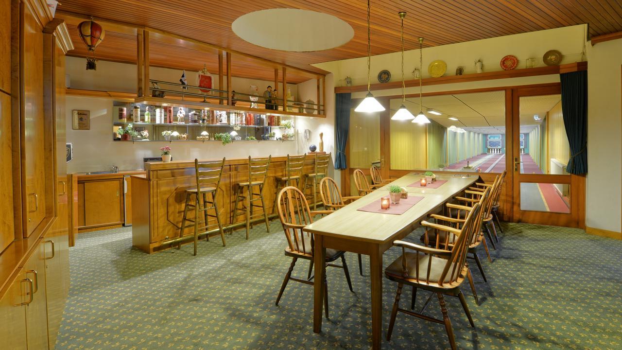 Landhotel Zur Eiche Buxtehude Exteriör bild