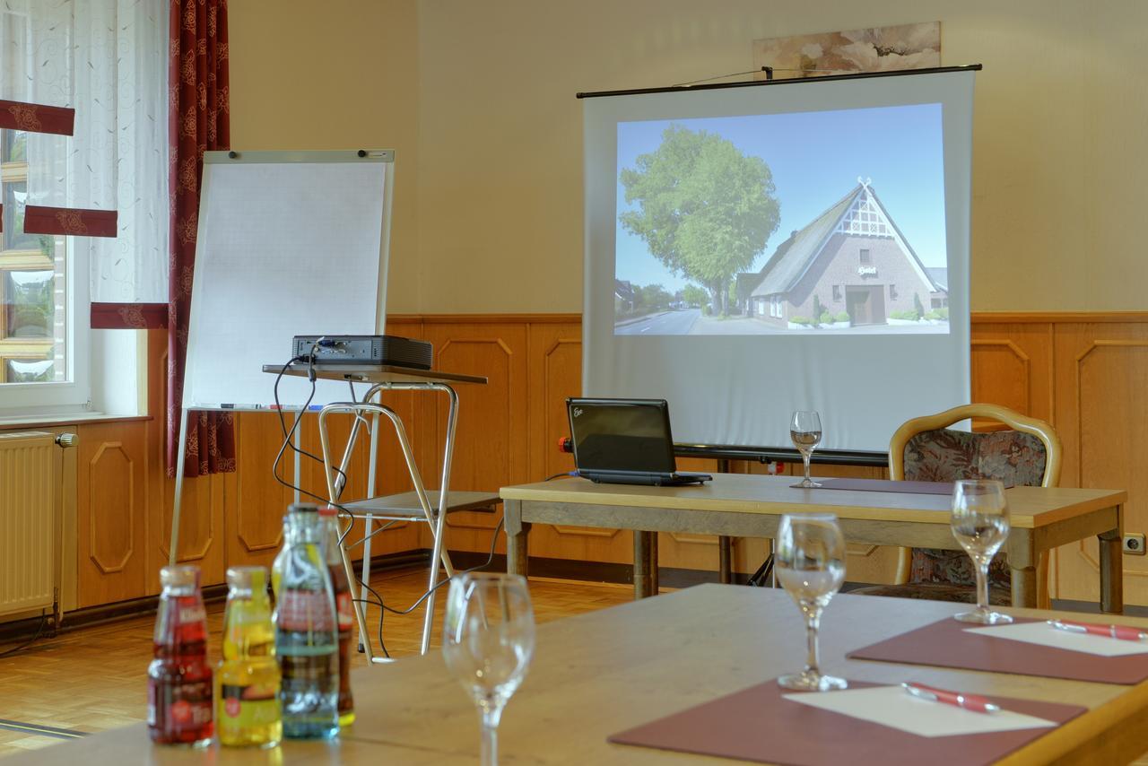 Landhotel Zur Eiche Buxtehude Exteriör bild