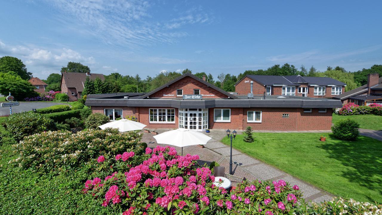 Landhotel Zur Eiche Buxtehude Exteriör bild
